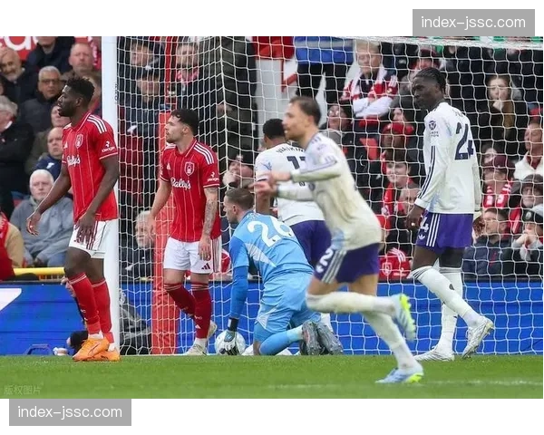 英超BIG6格局面临洗牌 热刺降级将引发地震